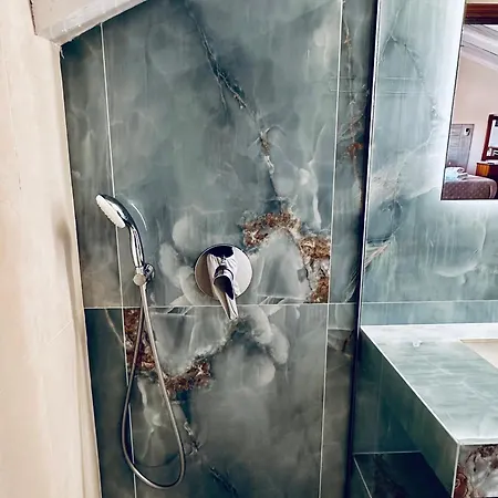 Eva Apartman